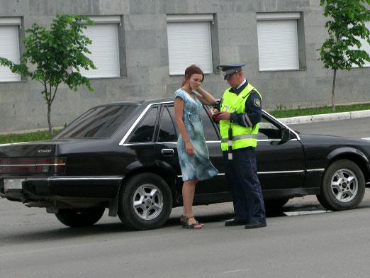 Trafik polisleriyle konuşmak ne kadar doğru?